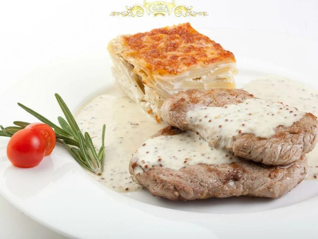 стейк рибай сырок. свинина под соусом. свинина со сливочным сыром. свинина в сырном соусе тушёная. свинина под сырной корочкой.