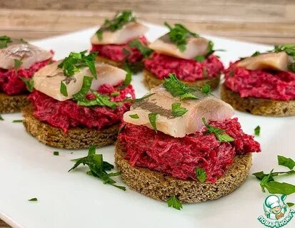 Закуска с селедкой на праздничный стол