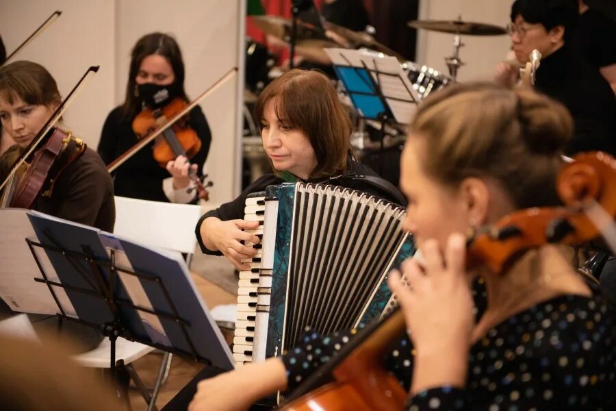 Симфонический оркестр колледжа им щедрина. Духовой оркестр. Детский ансамбль народных инструментов. Народный самодеятельный коллектив. Народный самодеятельный коллектив «духовой оркестр» лянтор.