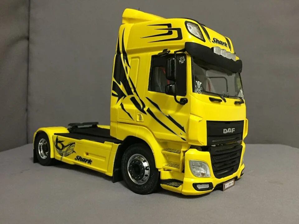Daf cf. Daf cf euro 6. даф 105 cf. даф желтый евро 6.