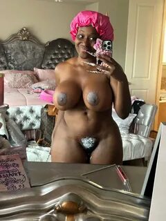 wanna guess wat color I’m doing? 🌈 💕 t.coYplouKTKC1 