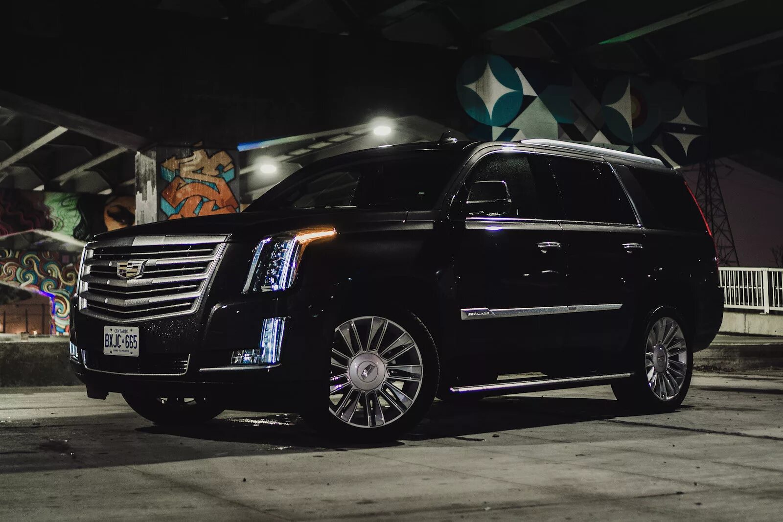 Cadillac escalade кортеж. Cadillac escalade 2020. Morgenshtern eldghey - cadillac. Cadillac escalade iv. кадиллак эскалейд моргенштерн.