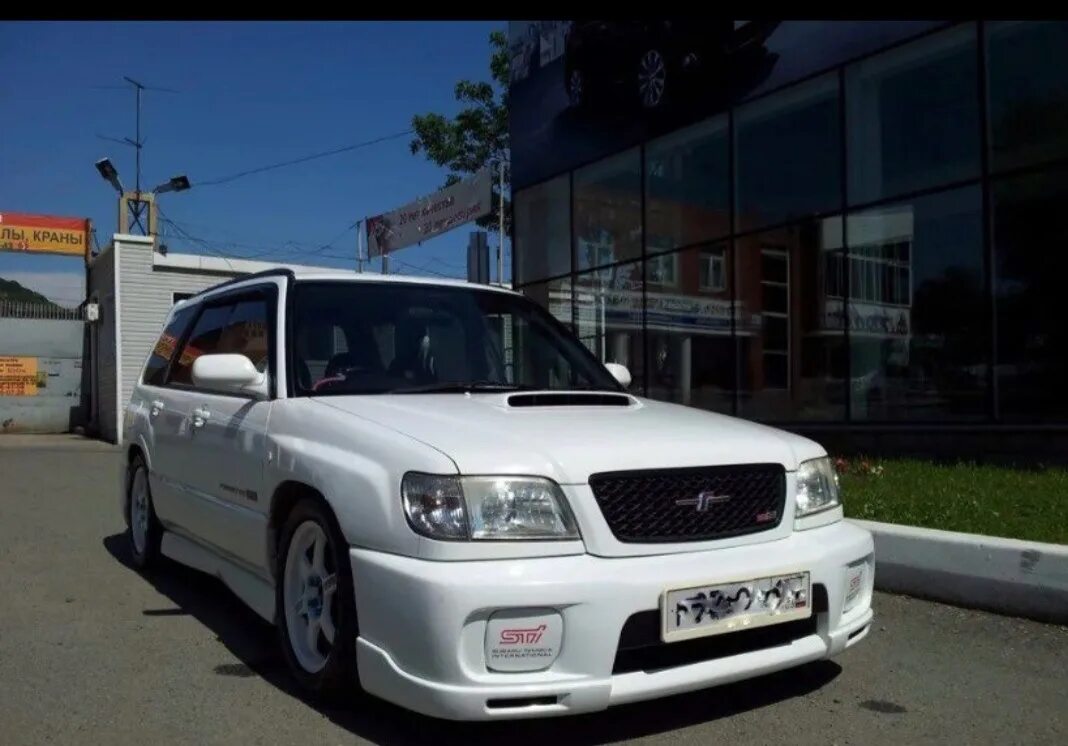 Купить subaru владивосток. Subaru Forester sf5. Subaru Forester STI 2m. Forester sf5 STI 2m. Субару Форестер sf5 STI 2m.