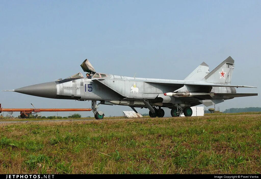 Mikoyan mig-31b. Миг-31 Елизово. Миг 31 Пермь. Mikoyan mig-33.