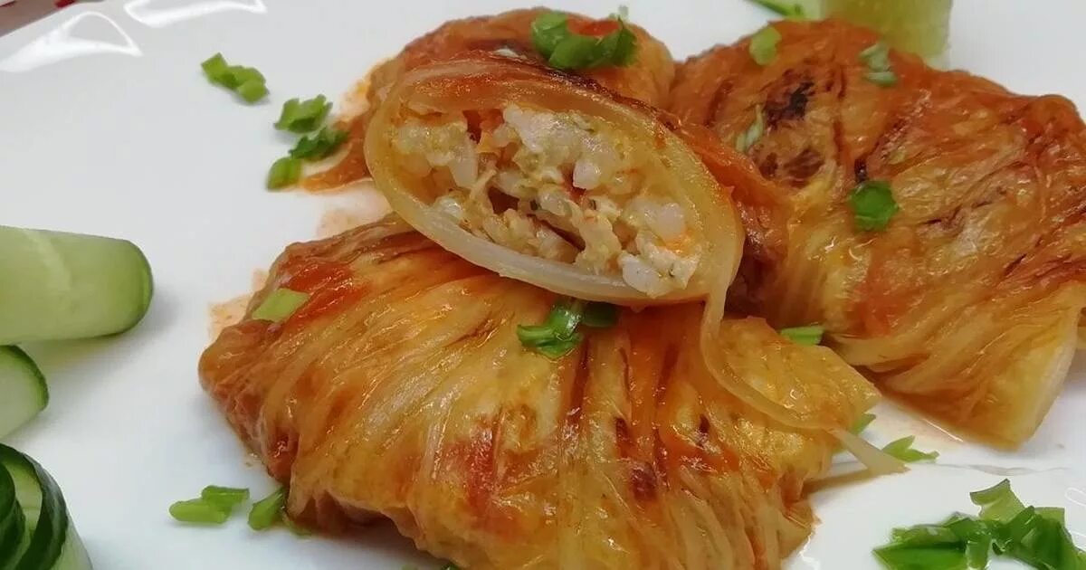 Голубцы из пекинской капусты в мультиварке. Голубцы с пекинской капустой. голубцы из пекинской капусты. голубцы из капусты по пекински. голубцы из пекинской капусты с фаршем.