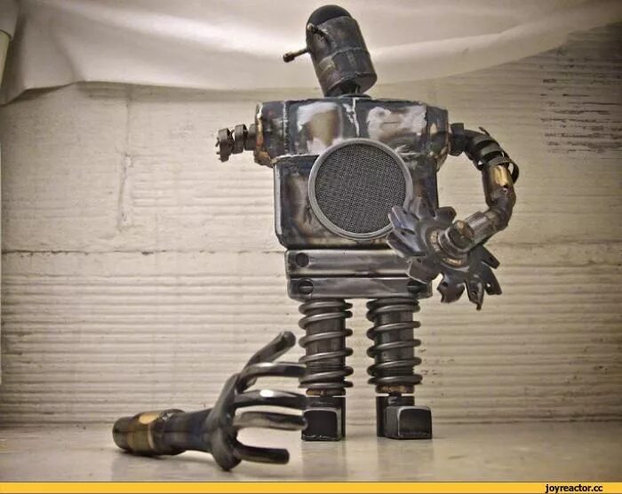 Робот из металлолома. Робот из металла. Фигуры из металлолома. Робот из металлических деталей. Самоделкин купить
