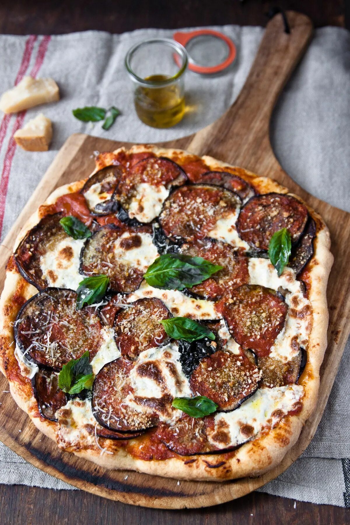 Eggplant pizza