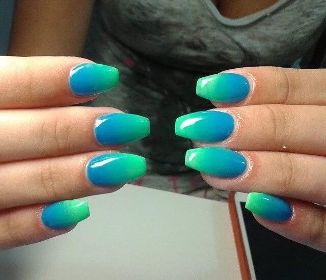 Маникюр зелено голубого цвета Pin by Shelby Lane on Nails! Mint green nails, Wow nails, Sculpted gel nails