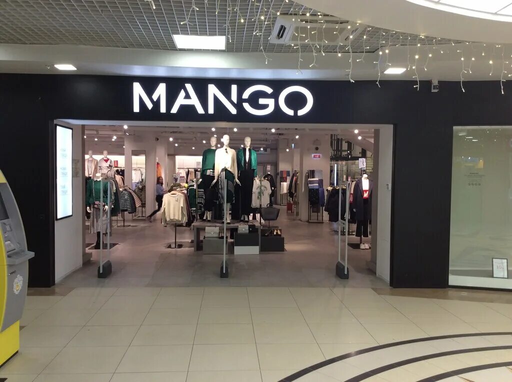 Манго магазин. Фото магазина манго. Mango одежда. Сайт магазина манго СПБ.