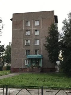 Тореза 4