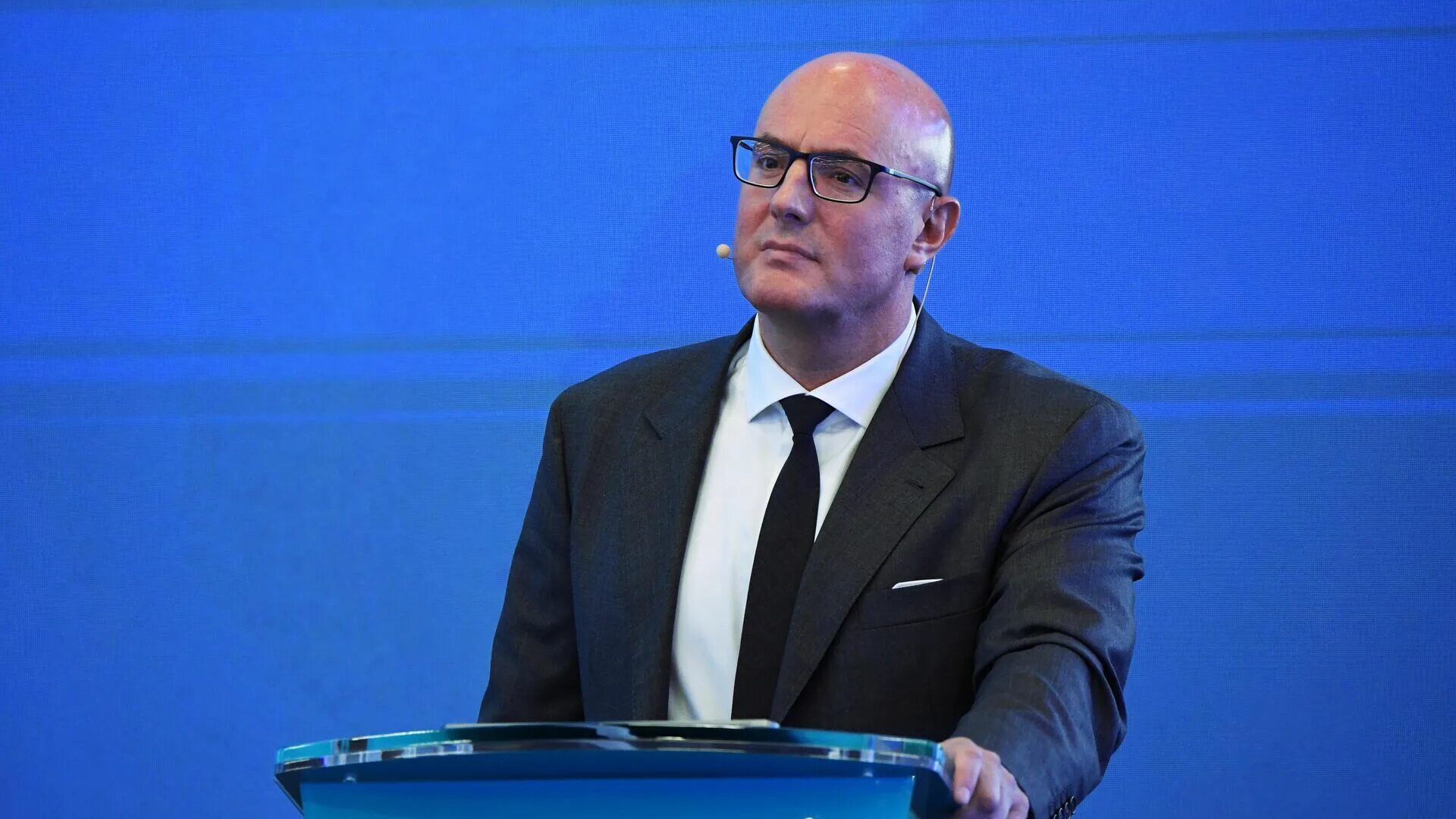 Д н чернышенко заместитель председателя правительства. Чернышенко дмитрий николаевич. Вице-премьер рф дмитрий чернышенко. Дмитрий чернышенко заместитель председателя правительства рф. Чернышенко дмитрий николаевич заместитель председателя рф.