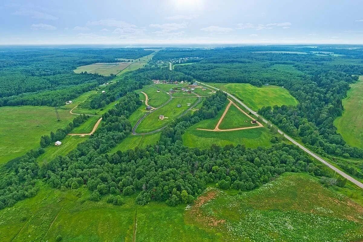 Деревня 13. Истра дачный поселок. Леоново коттеджный поселок. Деревня леоново истринский район. Поселок леоново истринский район.