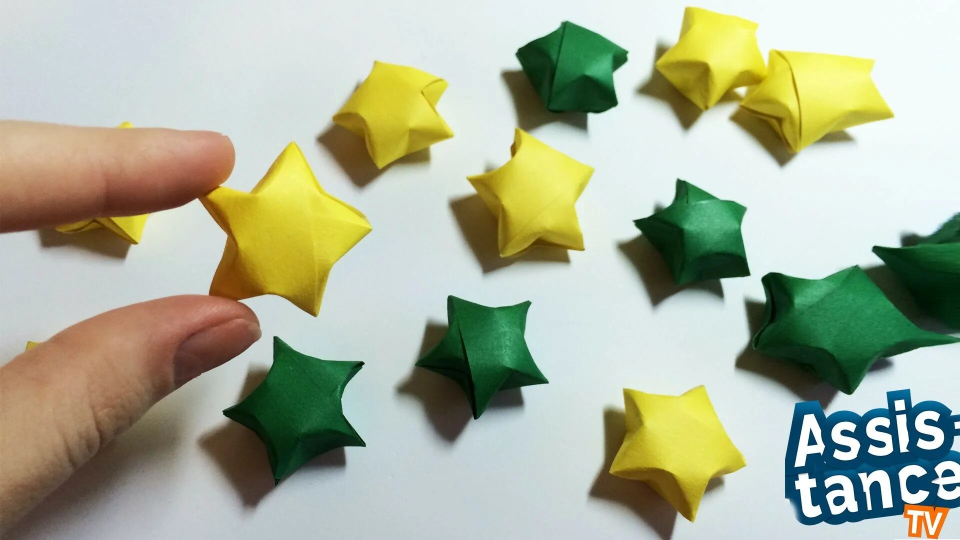 маленькие звездочки из бумаги своими руками. звёздочки из полосок бумаги. как сделать маленькую звездочку из бумаги. маленькие звездочки из бумаги своими руками. маленькие звездочки из бумаги своими руками.