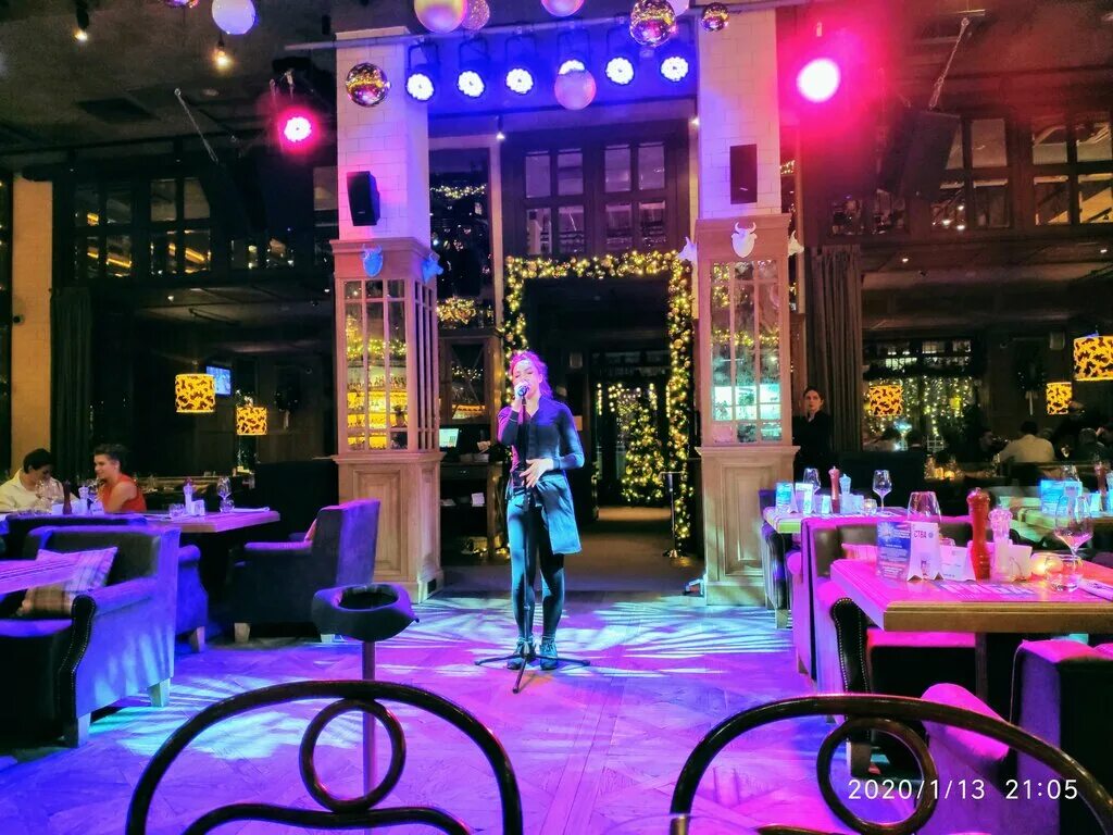 поющие официанты в питере рибай. рибай ресторан спб. поющие официанты в питере рибай. поющие официанты в питере рибай. ресторан рибай санкт-петербург.