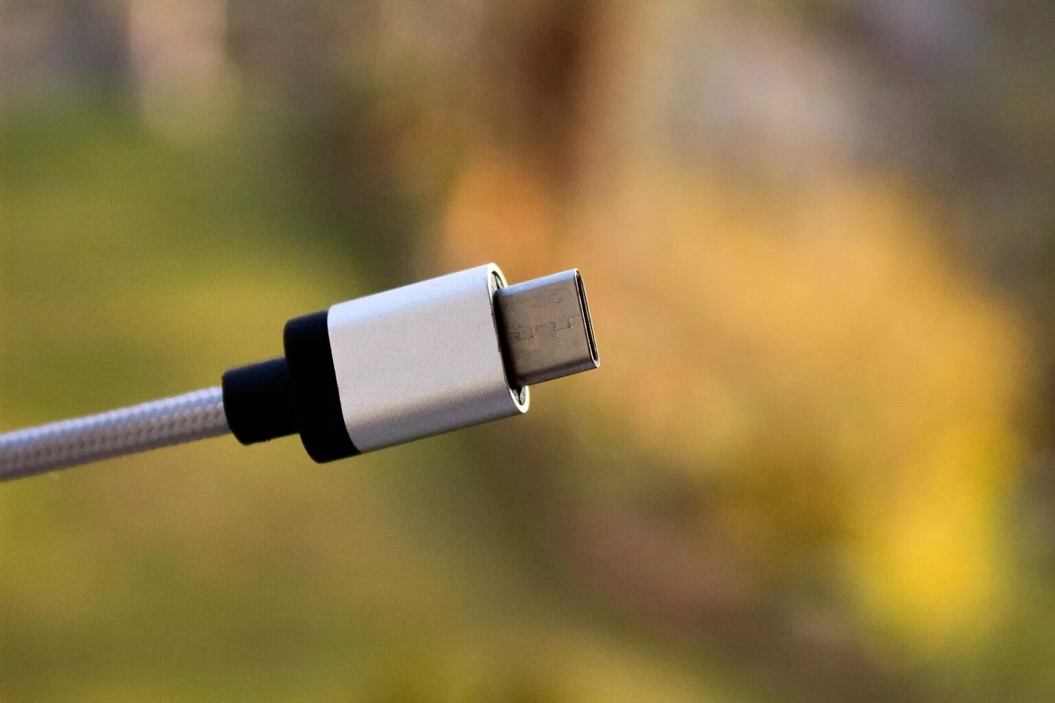 Usb c обзор. Usb type-c. usb type a. разъём lightning vs usb c. кабель usb c - usb c.