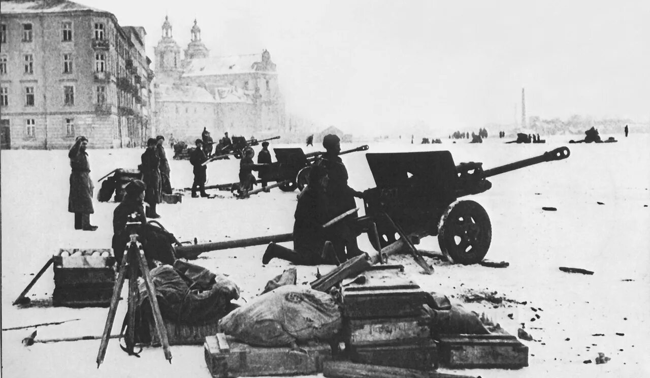 3 украинский фронт освобождал. ЗИС 3 ВОВ. Висло-Одерская операция февраль 1945 года. 76 Мм пушка ВОВ. 76 Мм ЗИС-3 пушка 1944.