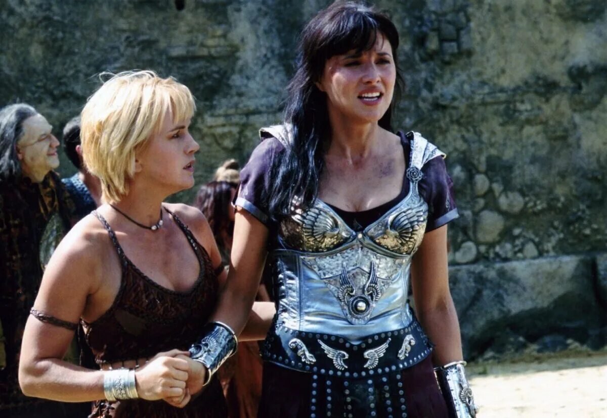 Ксена королева воинов. Зета королева воинов. Зена плюс. Зена королева воинов. Зена королева воинов зена.