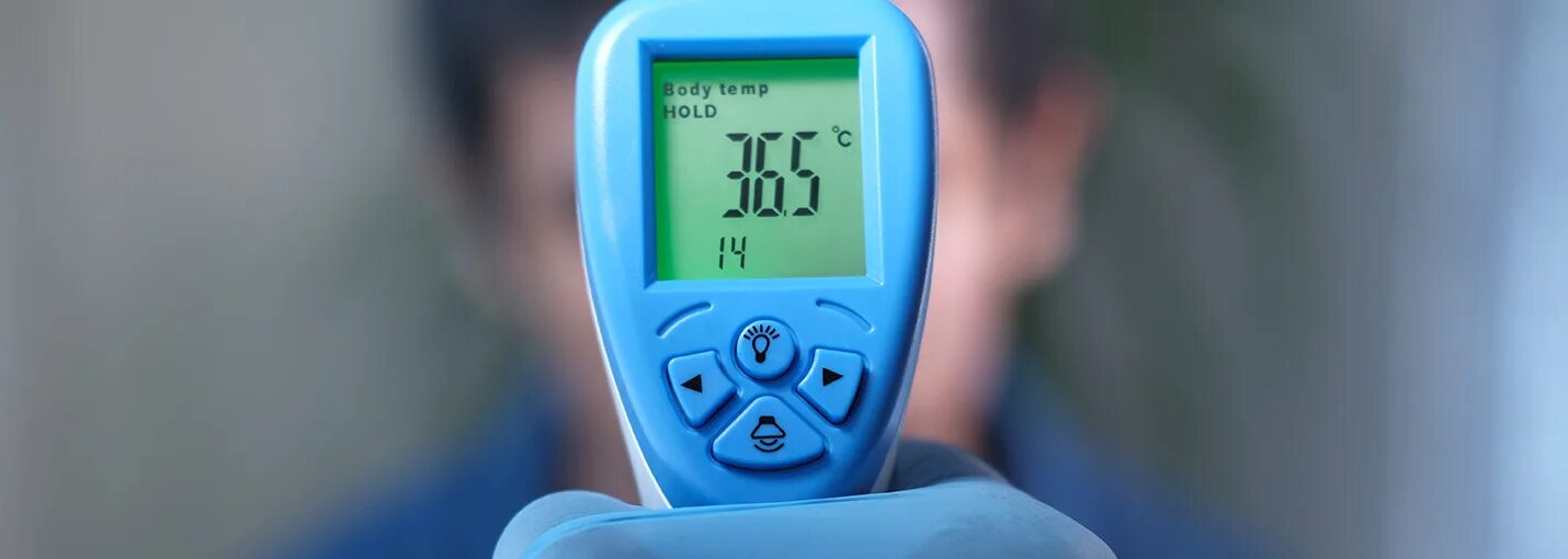 Испытания температурой. Проверка температуры. Проверка температуры на входе. Стационарный термометр для измерения температуры тела бесконтактный. Октопус термометрия.