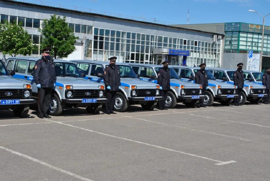 Автомобиль ппс. Машина ППС. Полицейская машина ППС. Машина патрульно постовой службы. Автомобили полиции ППС.