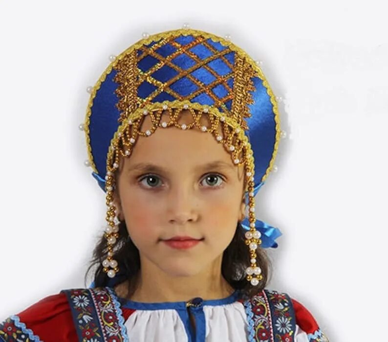 Прическа под кокошник для девочки. Кокошник ярослава владимирского. кокошник для девочки в русском стиле. русский народный головной убор для девочки. белорусский народный головной убор.