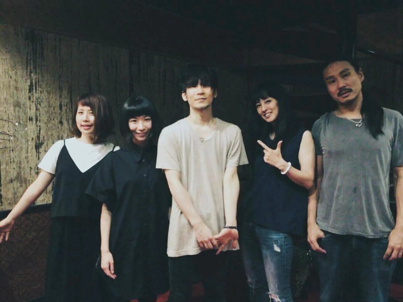 Ling tosite signal. Tk from ling tosite sigure концерт в москве. ling tosite sigure - rin toshite shigure 2002-2018. love music fest 2025 ling tosite sigure.