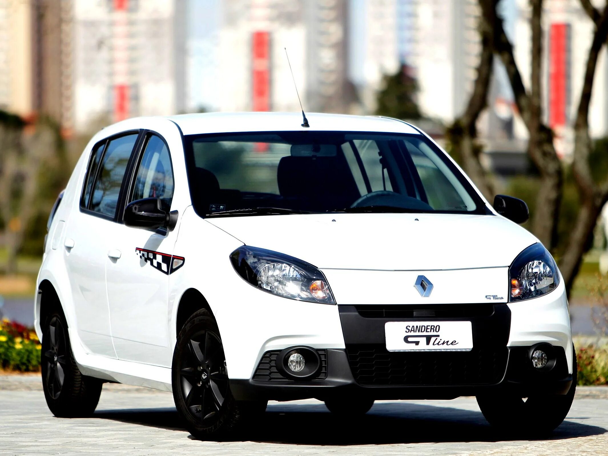 Стекла рено сандеро купить. Renault Sandero gt. Сандеро 2012. Рено Сандеро 2012. Sandero gt line.