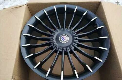 Диски bmw альпина. Альпина колеса. Диски альпина на бмв. Альпина колеса. Alpina black r21.