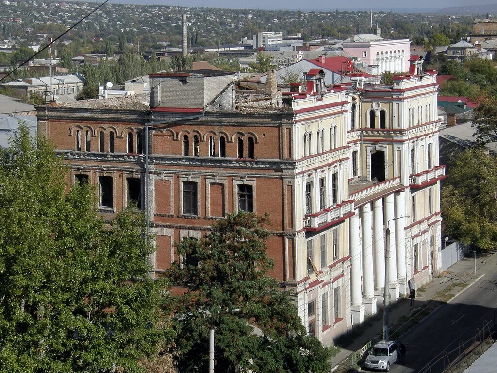 дома город луганск