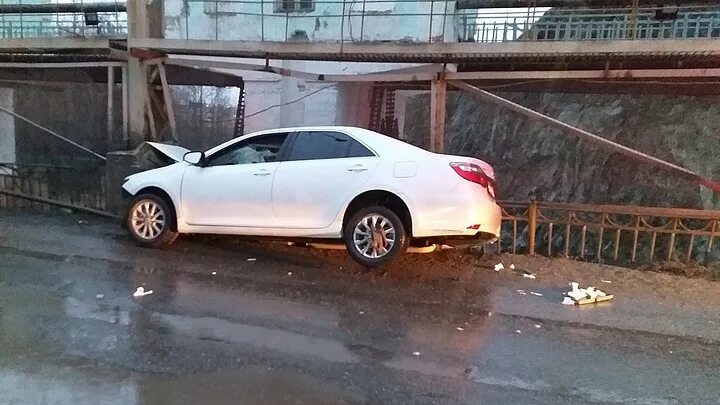 авария хендай солярис 305км. дтп нижняя тура качканар 42 километр. дтп верхняя тура качканар. дтп в свердловской области 16 января. дтп нижняя тура.