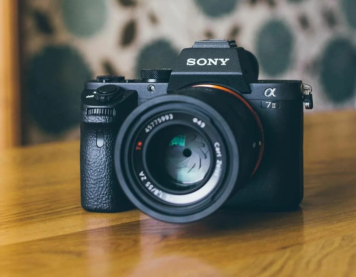 Фотоаппарат sony a7 ii. Sony alpha 73. Sony alpha 7 mark 3. Sony rx100 ii размер матрицы камеры. Sony a7 mark 3.