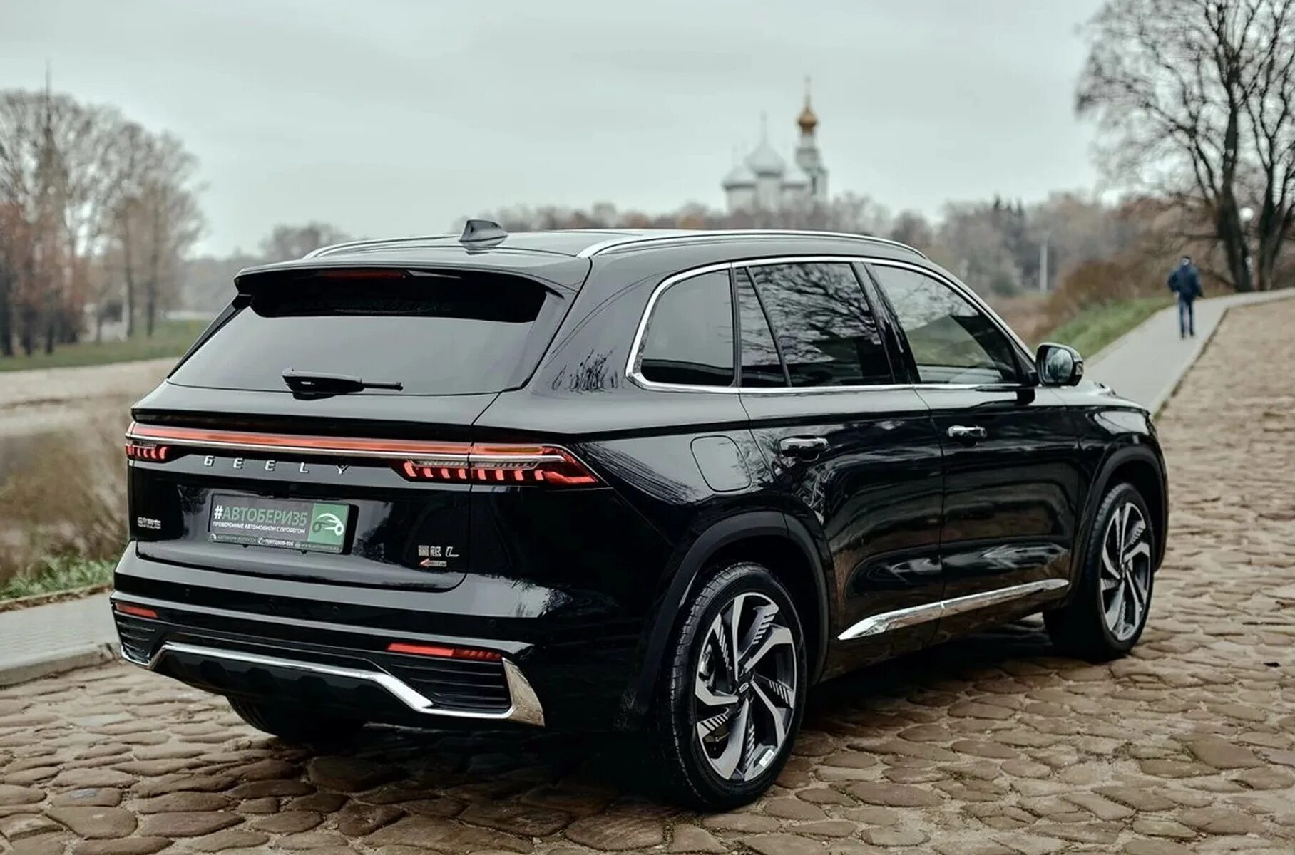 Кроссовер Geely kx11. Манжаро Джили 2023. Geely Manjaro 2023. Кроссовер Geely монджаро.