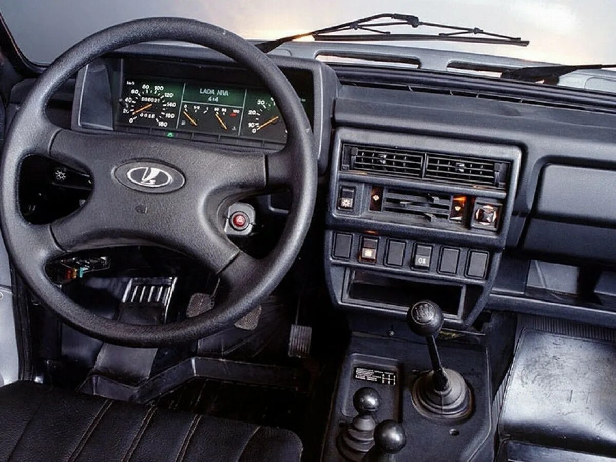 Круиз нива. Lada ваз 2131 4x4 салон. лада нива 2121 салон. лада нива 2121 4х4 салон. lada niva 2121 салон.