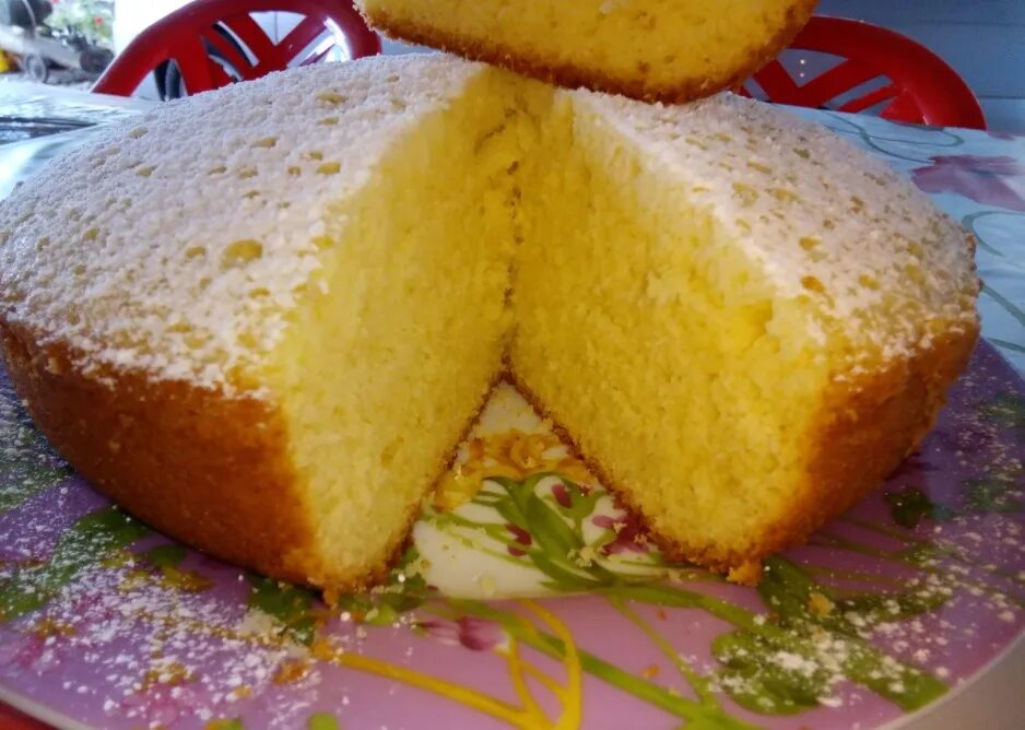 торт бисквитный 12 ложек. пирог 4 ложки. итальянский пирог с яблоками. пирог 12 ложек фото. бисквит 12 ложек.