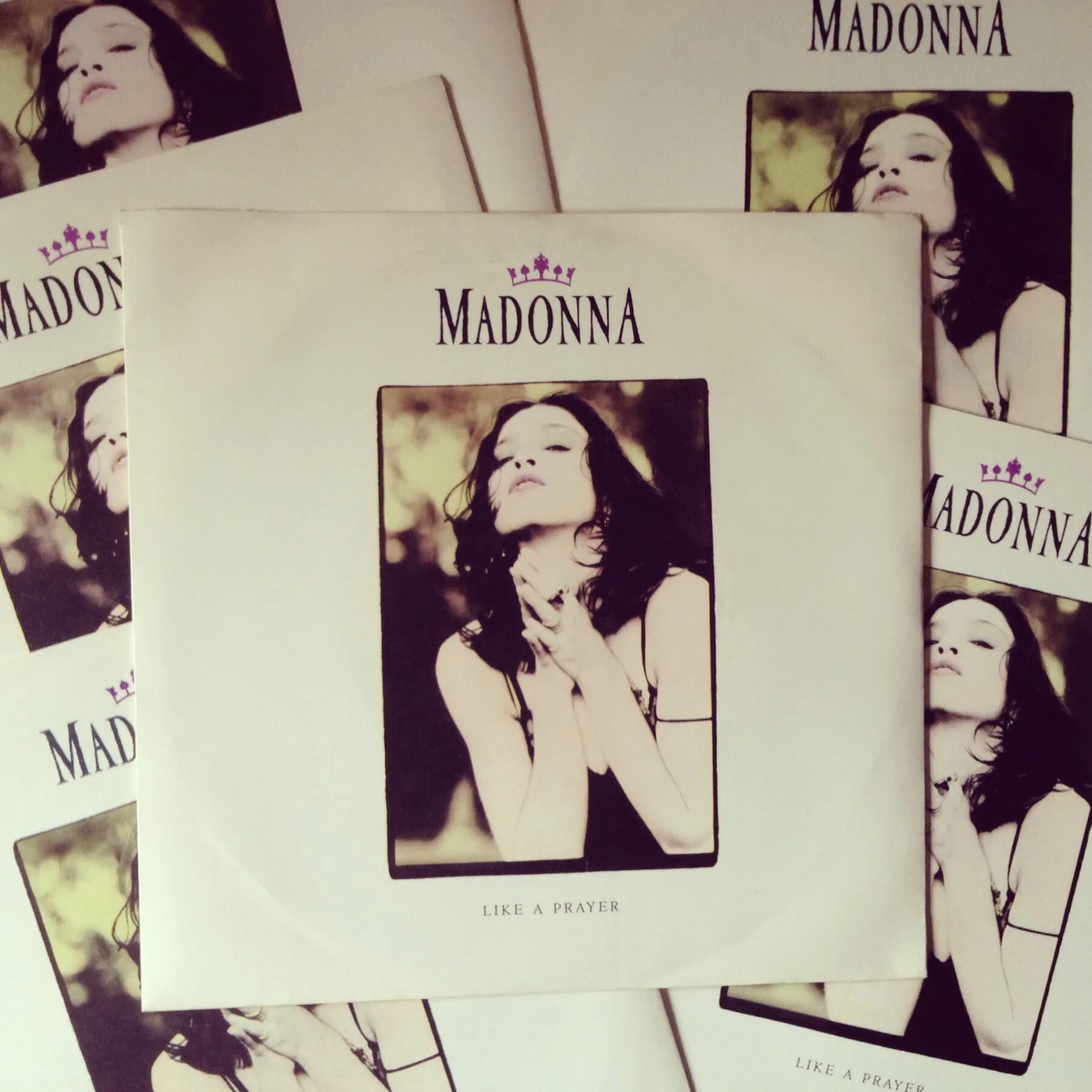 Like madonna песня. Madonna like a Prayer обложка. Madonna like a Prayer Vinyl. Madonna like a Prayer винил. Like a Prayer album.