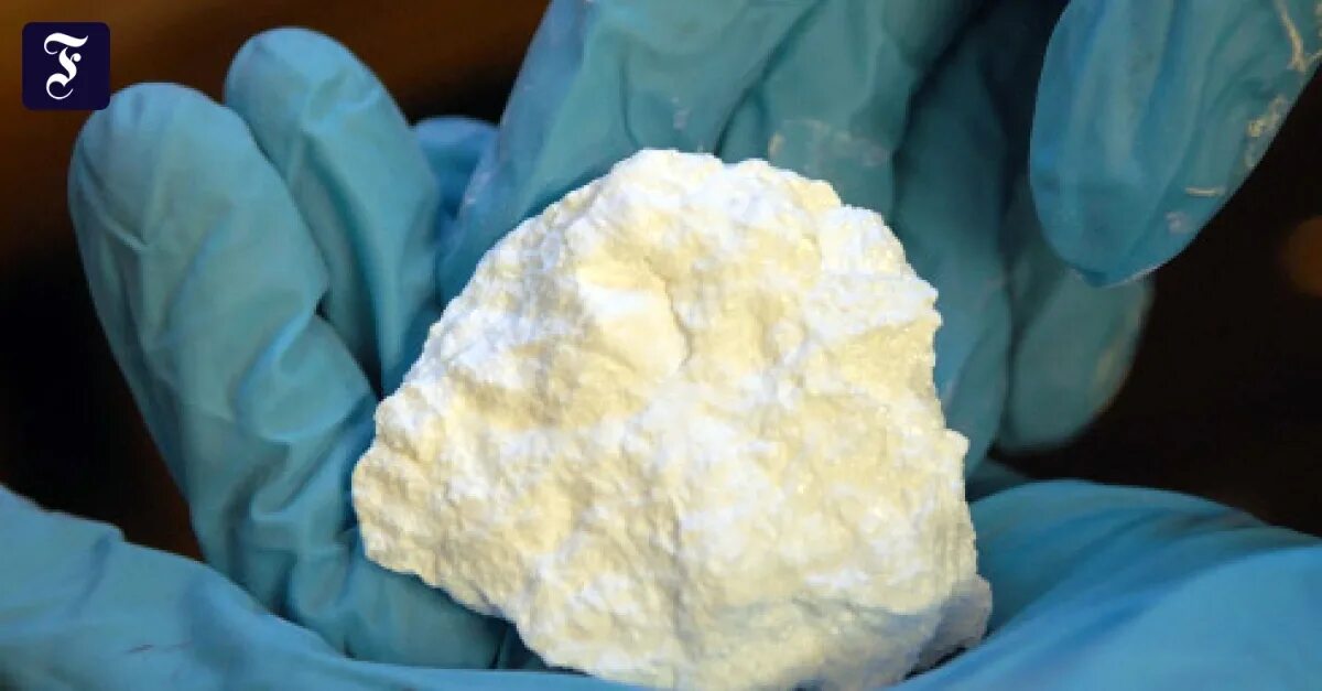 Is also known as a. Is also known as a. Лос анджелес центр. Кокаин камень. Cocaine кусок.