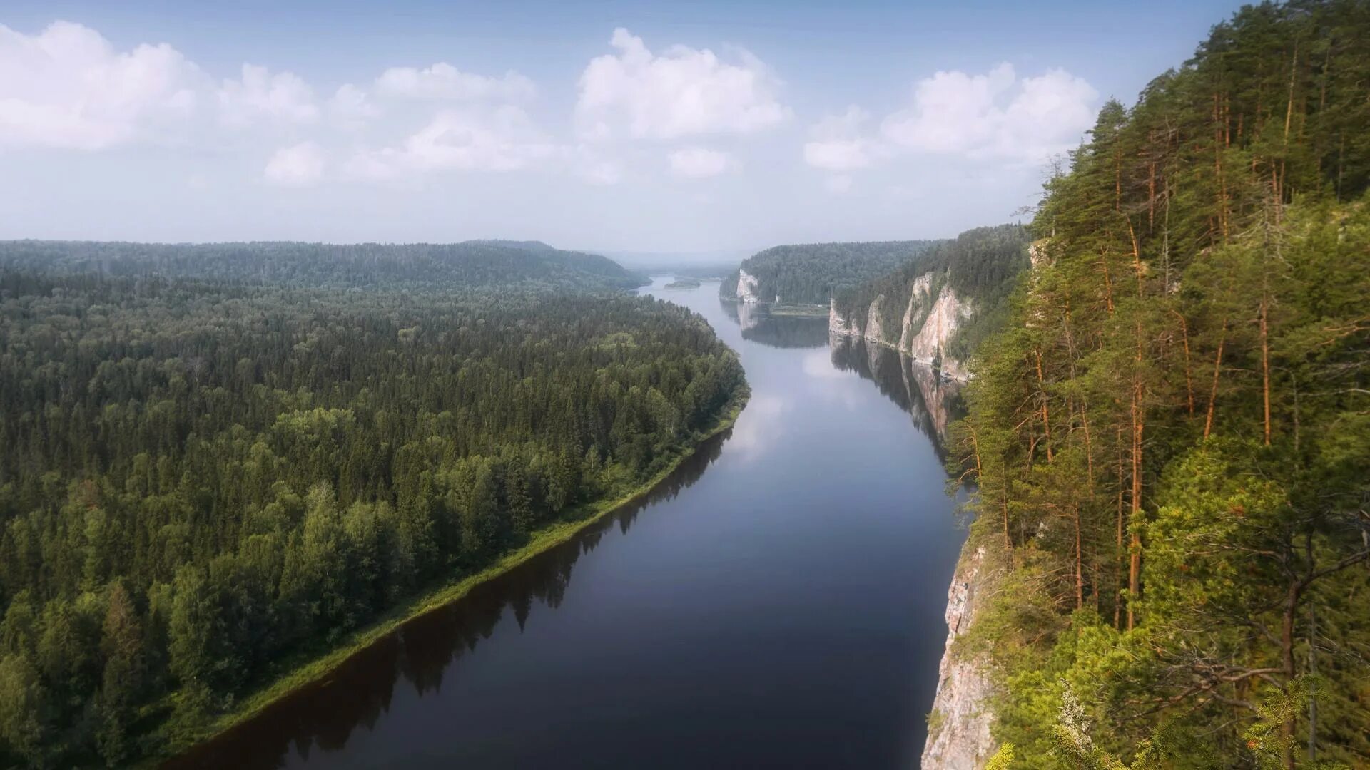 Река кама пермский край. Река вишера урал. Река вишера пермскийкпай. Река вишера пермскийкпай. Природа вишера пермский край.