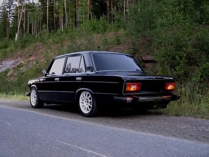 Черный ваз