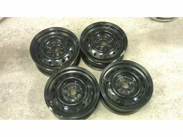 Колесный диск kfz 7010 5. 5x14/4x100 d56. Trebl 5,5x14 4x100 et43 d60,1 53a43c black. 0x15/5x114. 1.