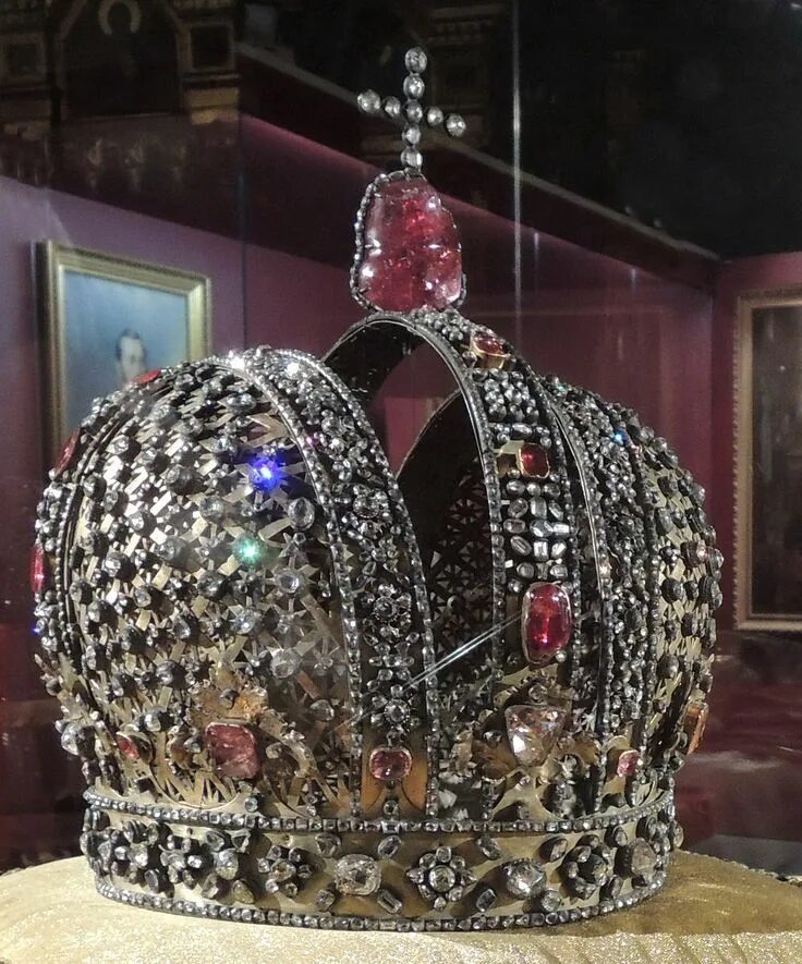 7 Spectacular Lost Crown Jewels Couronne royale, Diadème, Couronnes