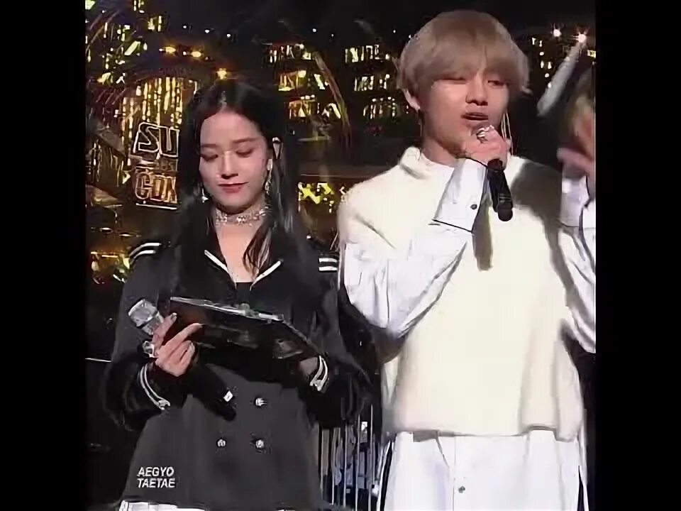 Kim jisoo and kim taehyung. Джису и тэхен. Джису и тэхен. Джису и тэхен. Джису и тэхен.