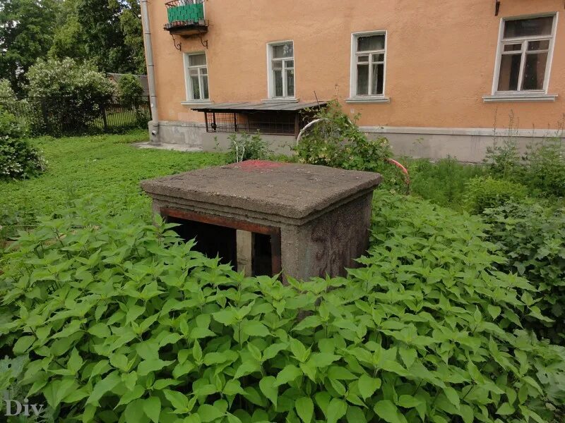 Ближайшее укрытие. Бомбоубежище в Колпино. Бомба убежище в Колпино. Бомбоубежище Колпино в Колпино. Бомбоубежище в Колпино Ленина 1.