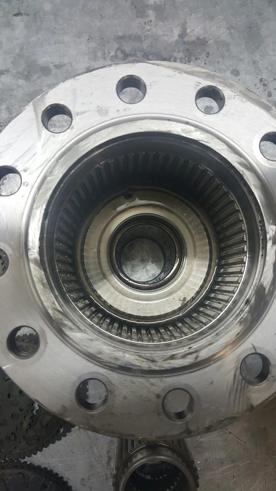 Подшипник вискомуфты rav4 2007. Вискомуфта тойота рав 4. Рав 4 вискомуфта заднего моста. Вискомуфта хонда crv. Вискомуфта тойота рав 4.