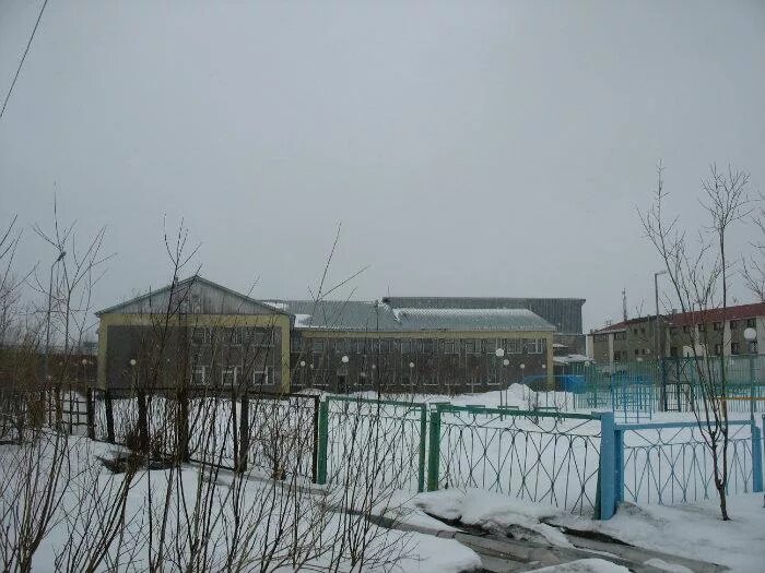 6 школа губкинский. Микрорайон 6 дом 13 губкинский. Муниципальное образование город губкинский. 6 микрорайон город губкинский. Губкинский 6 микрорайон.