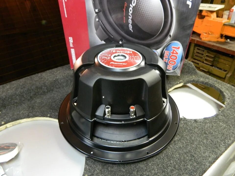 Сабвуфер ural decibel 12. Clarion блин на сабвуфер. Сабвуфер мистери 12 дюймов. Mystery блины. Сабвуфер урал 12.