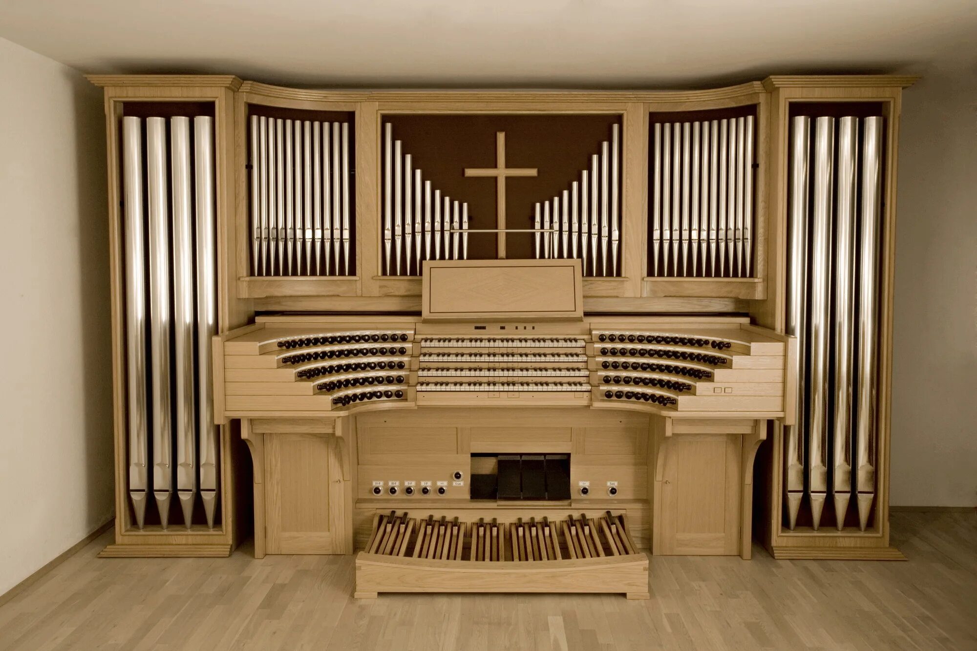 Organ купить. Virtual Pipe Organ Hauptwerk. Электронный орган. Электрический орган музыкальный инструмент. Электроорган музыкальный инструмент.