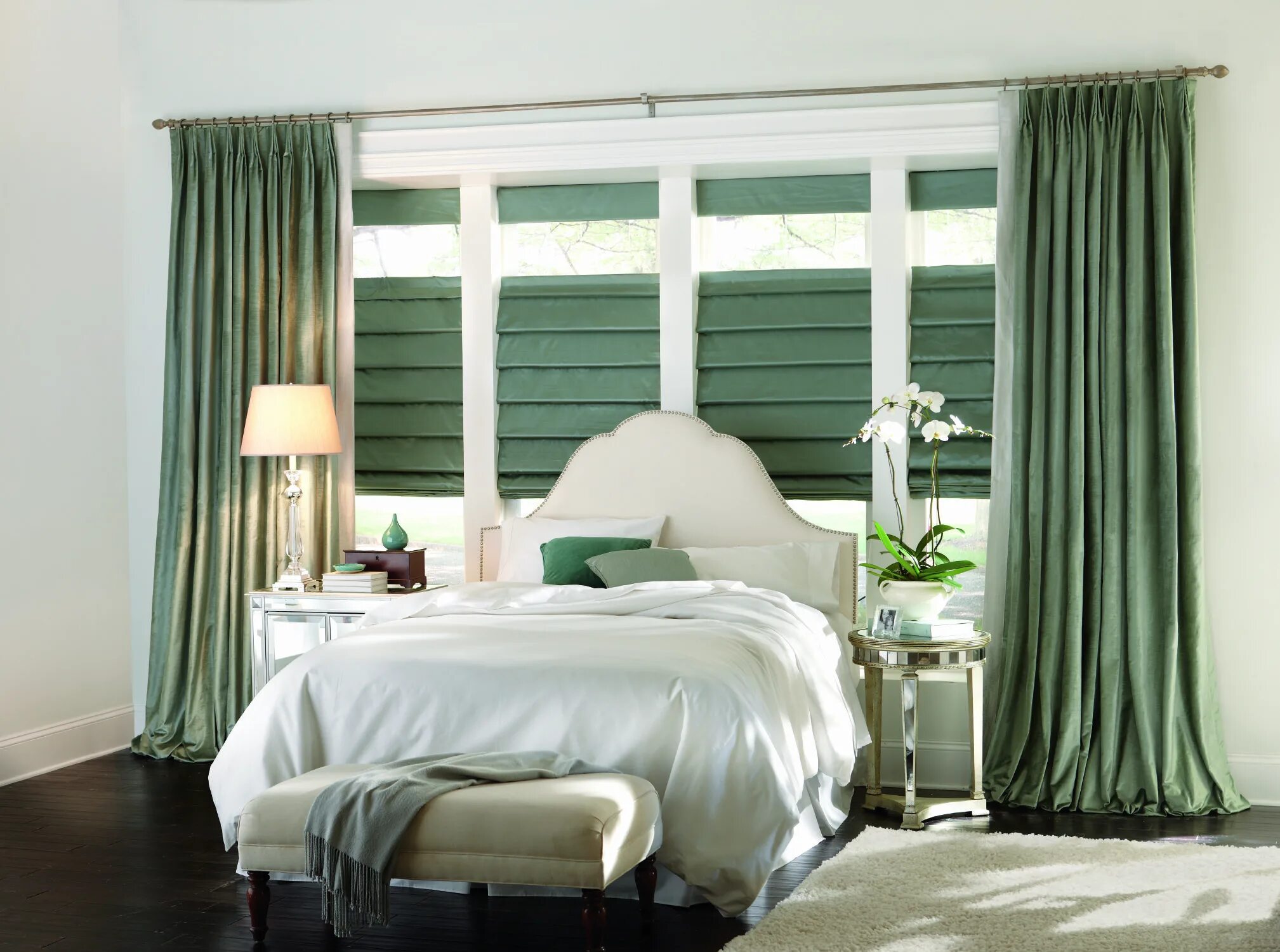 There are curtains on the window. Мраморная шторы и жалюзи. curtains густые волосы. curtains for bedroom.