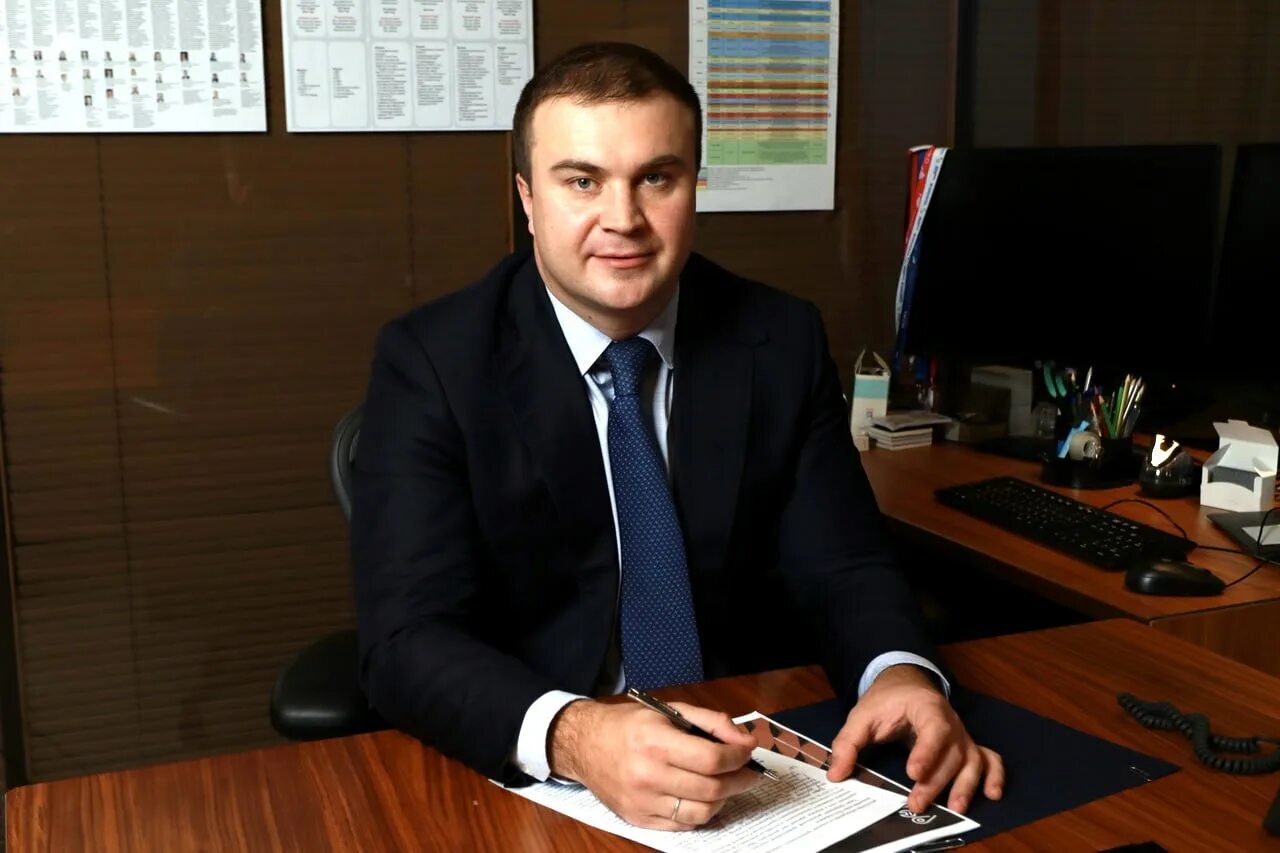 Хоценко губернатор. Виталий хоценко. хоценко виталий павлович. виталий хоценко минпромторг. хоценко виталий павлович минпромторг.