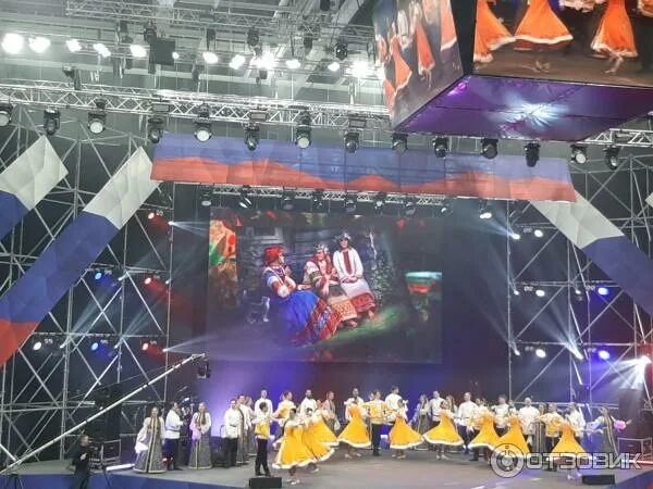 Концерт дворец спорта самара. Дворец спорта самара концерты. Скк дворец спорта самара концерт. Концерт в самаре в ледовом дворце. Цск ввс зал концерт самара.