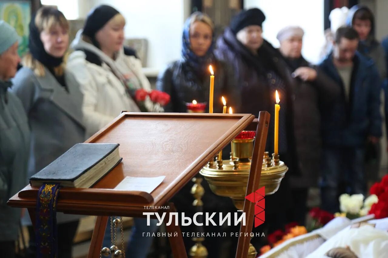 Прощание с анной азовской вологда. Прощаются с жертвами крокуса. Трагедия в благовещенске. Прощаются с жертвами крокуса. Прощание с анной азовской вологда.