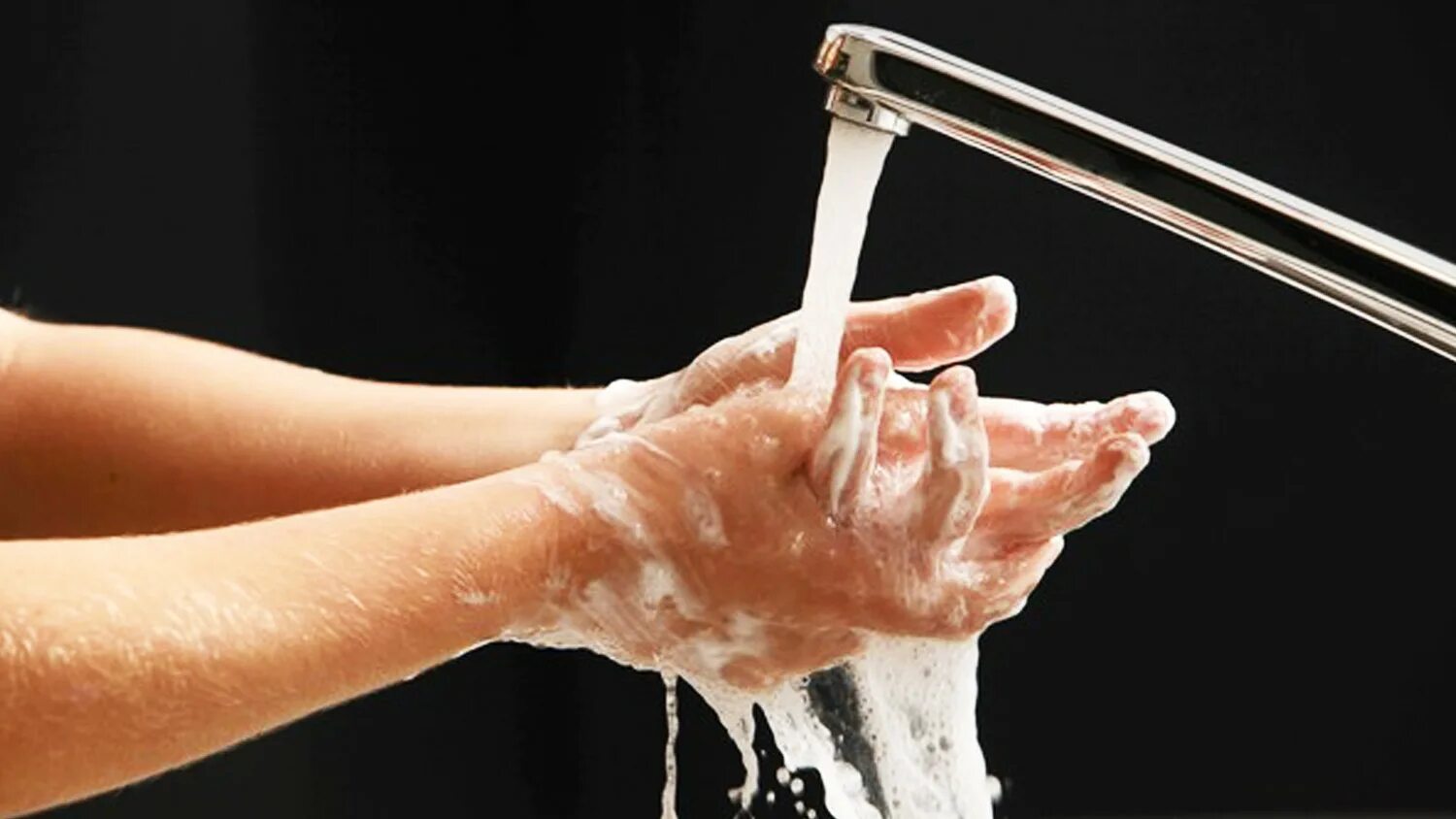 We wash hands. Мытье рук. Мытье под краном. Умываю руки. Мыло для рук.